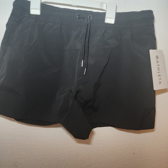 Athleta Midday Short Black Breathable UV Protection Abrasion Resistant Women's M - Picture 3 of 6